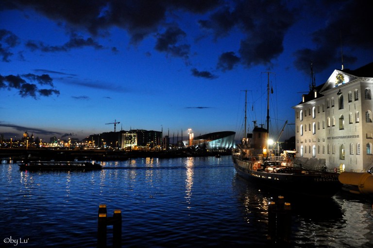 Amsterdam by night Amsterdam by night